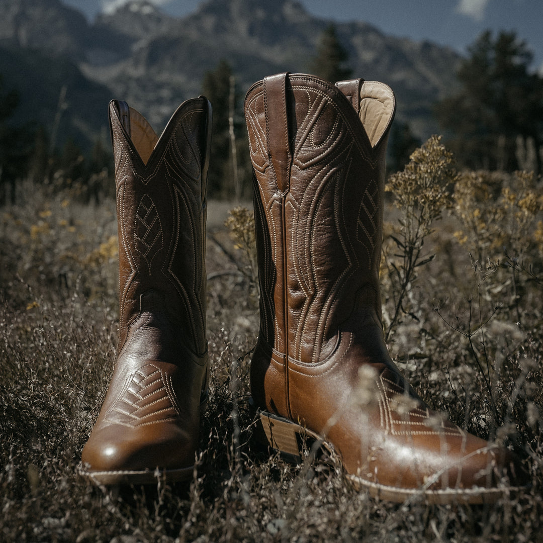 How to Get the Right Fit for JK Western Boots